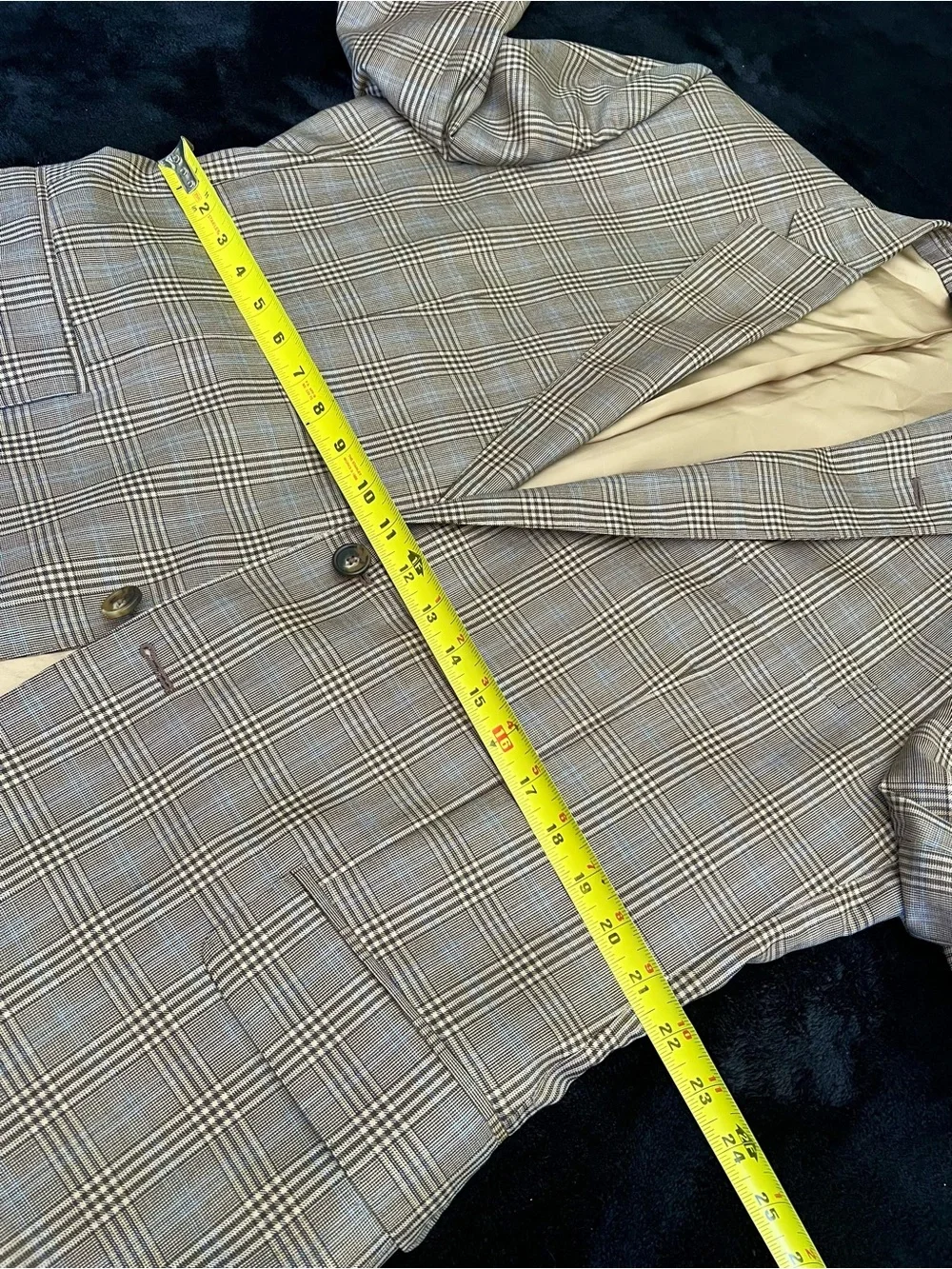 Bloomingdale's Italian Reda Super 130, Sport Coat , Beige with Blue Windowp